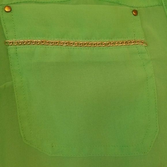 Dynamite green sheer blouse with tie front - Picture 3 of 5